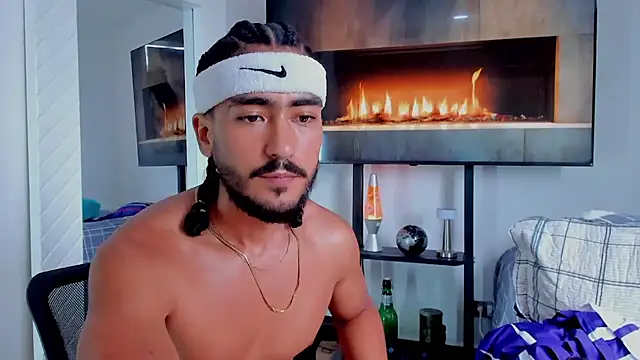 david__johnson372 Live XXX Chat