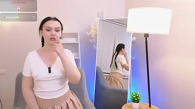 AmmyZhaklin 现场XXX聊天
