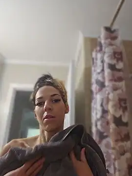 lil_jiggly – Naživo XXX chat