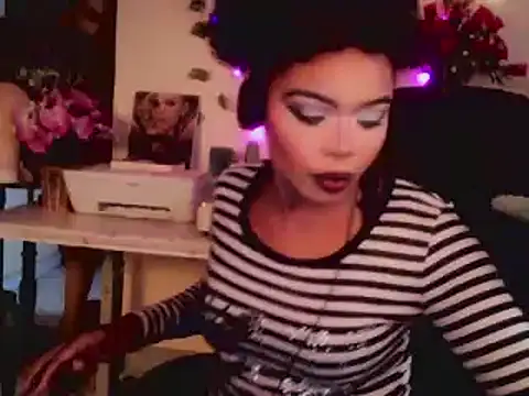 Anaconda2350's Live XXX Chat