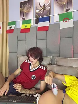 Mika_love_milo Chat XXX in diretta