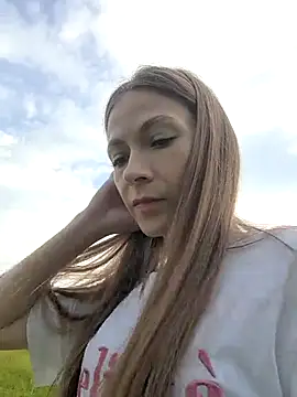 CompactBaby's Live XXX Chat