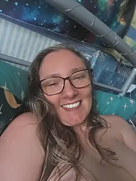 Izzylove47's Live XXX Chat