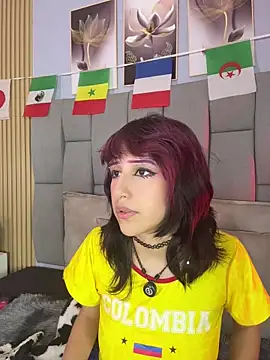 Chatroom XXX en direct de Mika_love_milo