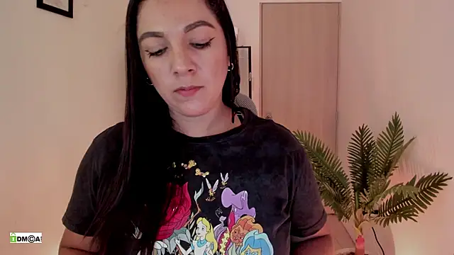 urcute_kitten Chat XXX live
