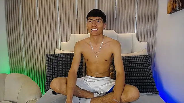 AdrianStark_'s Live XXX Chat