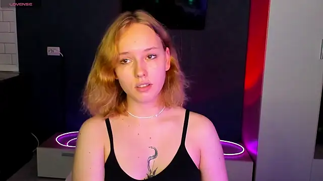 rikkitikkitavik Chat XXX live