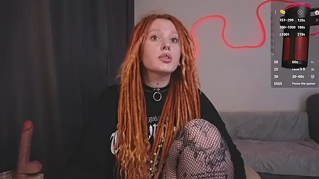 The_Full_Red_Moon's Live XXX Chat