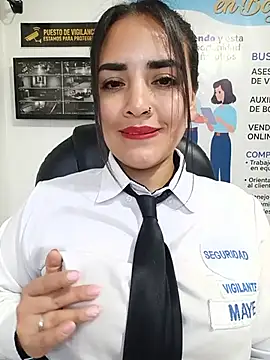 دردشة MAYE__13 الجنسية المباشرة