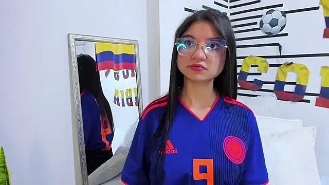 LindaCatalina_ 라이브 XXX 채팅