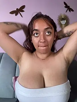Im_Luuu লাইভ XXX চ্যাট