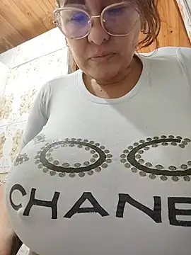 AlexxiaaMat: απευθείας συνομιλία ΧΧΧ