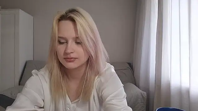 BloomMoon Chat XXX in diretta