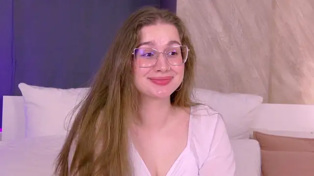 EllieHayes Chat XXX in diretta
