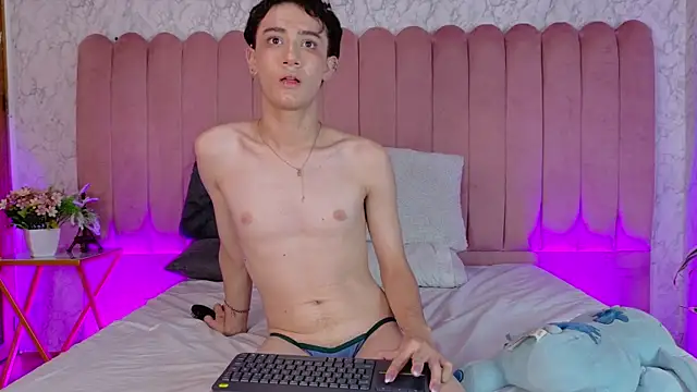Leo_Williamss Live XXX-Chat
