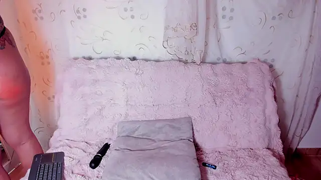 دردشة KuraiBi الجنسية المباشرة