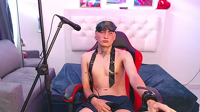 Онлайн чат XXX Ninou_14