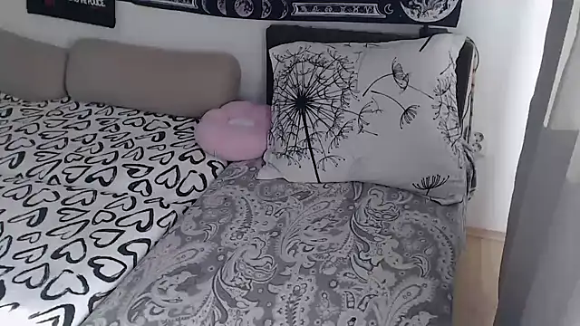 XXX chat uživo modela AlienforTwenty