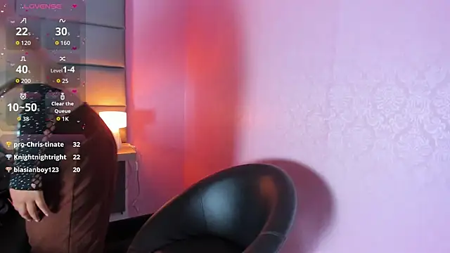 DAKOTA_SAKURA XXX чат на живо
