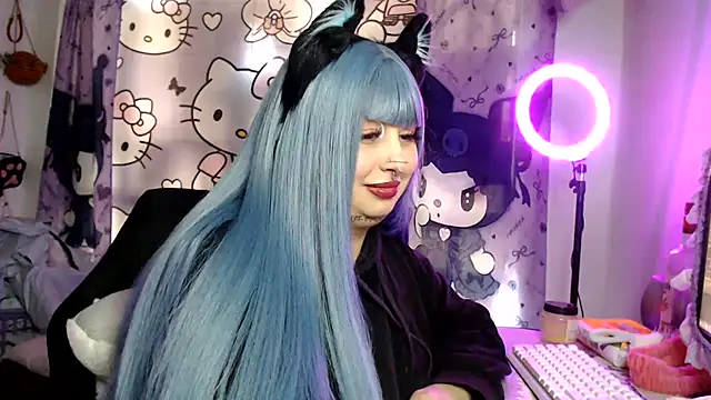 lussyevans24のライブXXXチャット