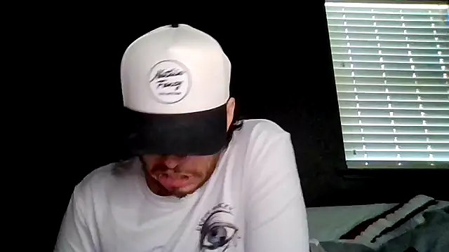 Chatroom XXX en direct de Mikecloudyhawk