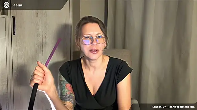 Linoria Live XXX Chat