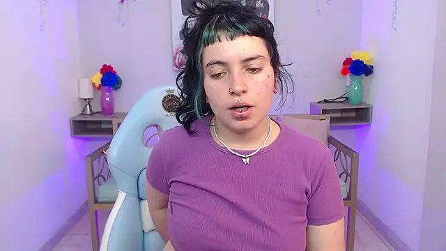 Chat +18 de _sofia_smth_xx ao vivo