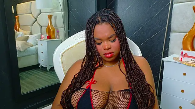 Chatroom XXX en direct de EbonyHenner