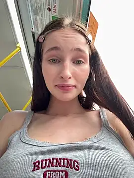 Chat XXX ao vivo de -missbehaving-