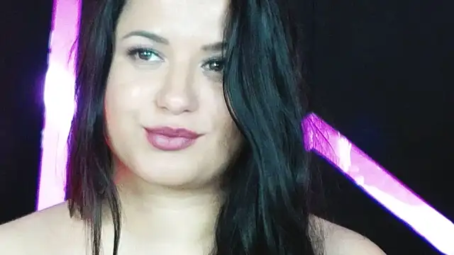 Chat XXX ao vivo de EssenaMonroe