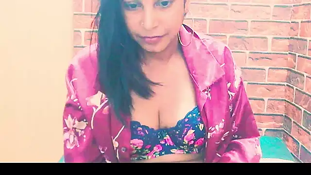 indian_spice_girl's Live XXX Chat