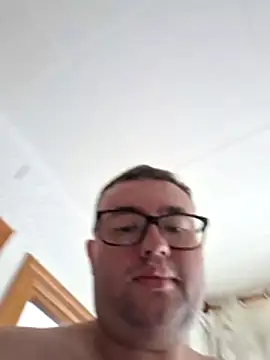 XXX chat uživo modela Javier_bear