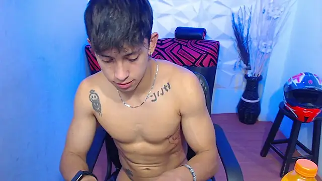 Chat +18 de Kei_23 ao vivo