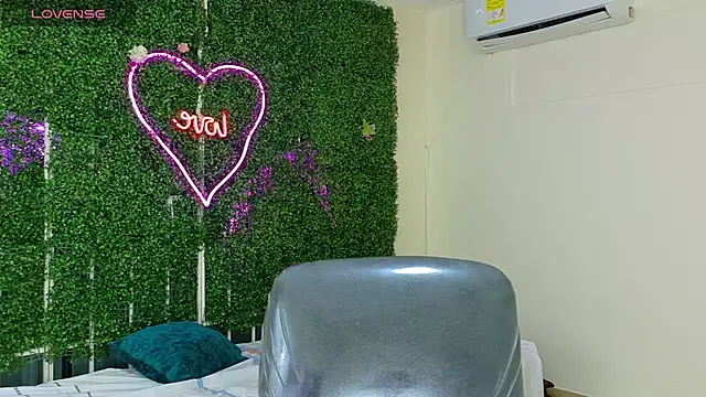 emy_0 现场XXX聊天