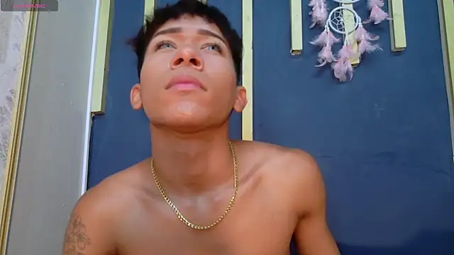 Živý XXX chat Brown_Skin19
