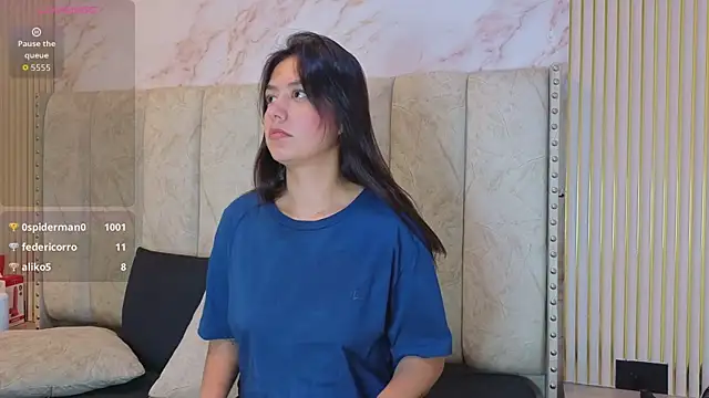 Alahia_Bloom live XXX chat