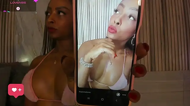 BriannaChelsea Live XXX-Chat