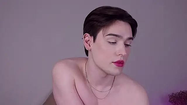 دردشة RobbyCharming الجنسية المباشرة
