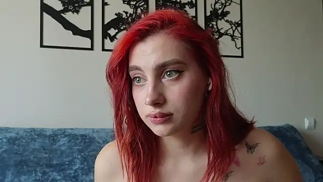 XXX chat uživo modela arcane_doll