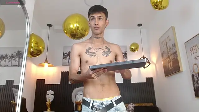 Онлайн чат XXX Duncan_brown