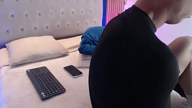 Aiden_Rivers_ Live XXX Chat