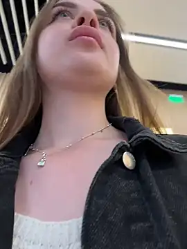KristiRich's Live XXX Chat
