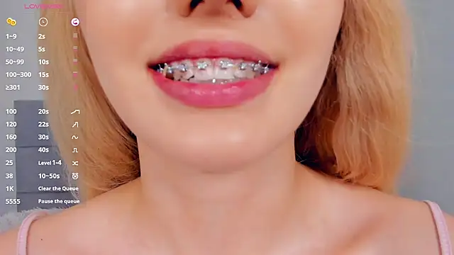 XXX chat uživo modela Barbiebloom