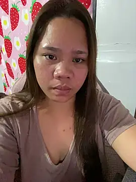 XXX chat uživo modela -CLARAMommy-