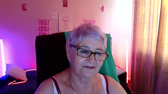 Sandra_Snowflake Live XXX-chat