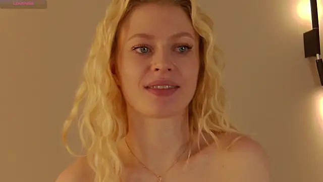 Mozaly's Live XXX Chat
