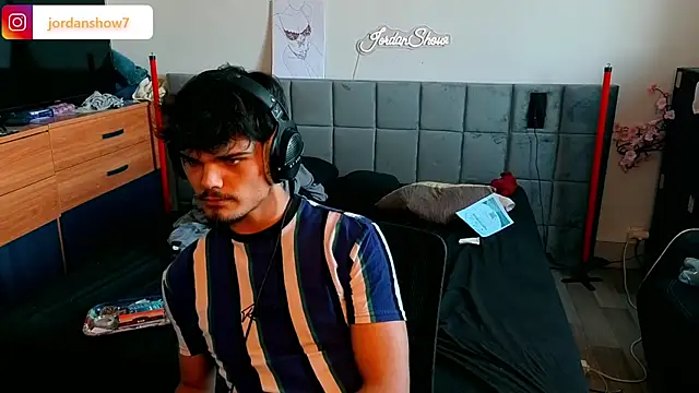 JordanShow – Naživo XXX chat