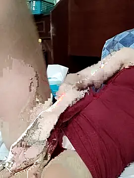 Chat +18 de QueenSoreal ao vivo