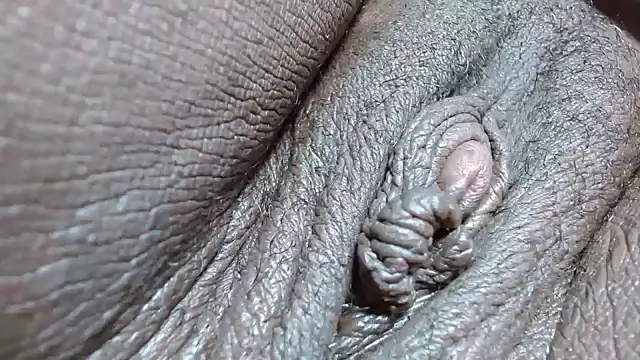 morenahott1's Live XXX Chat