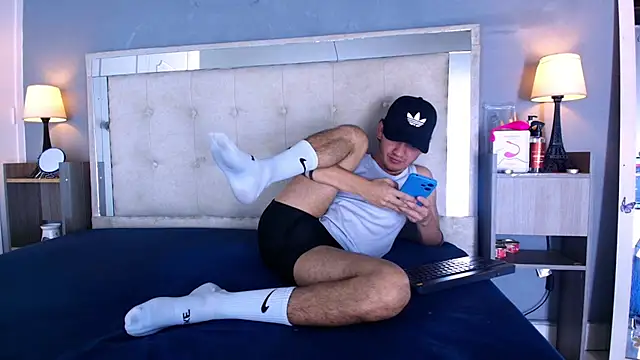 XXX chat uživo modela Feiccer_Castquer